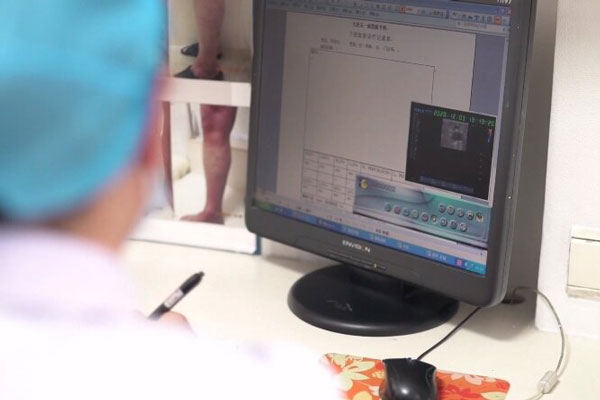 原发和继发下肢静脉曲张的鉴别