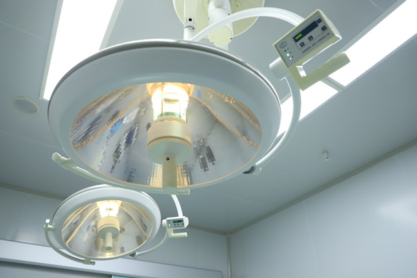 静脉曲张和血管病变有什么区别？辽宁静脉曲张微创治疗中心预防血管病变方法！